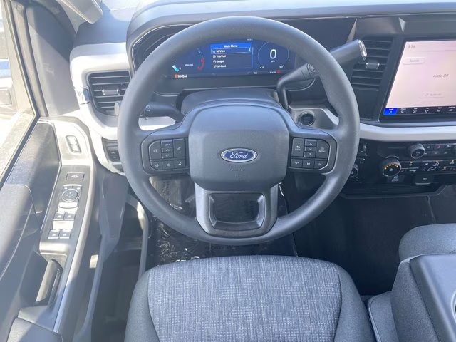 2026 Avalanche Ford Super Duty F-250 SRW XLT 4X4 Truck