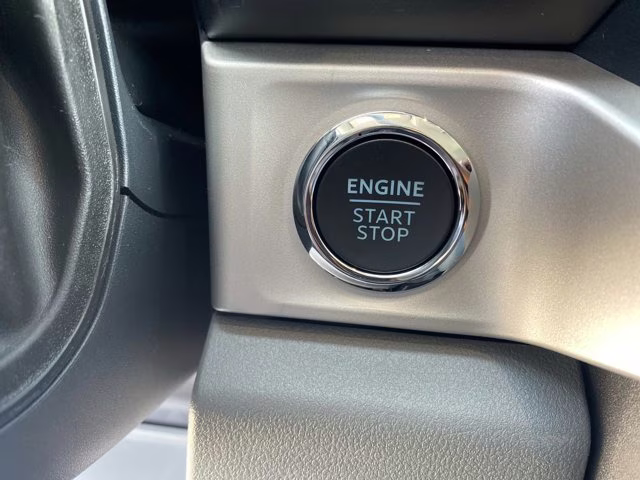 2026 Avalanche Ford Super Duty F-250 SRW XLT 4X4 Truck