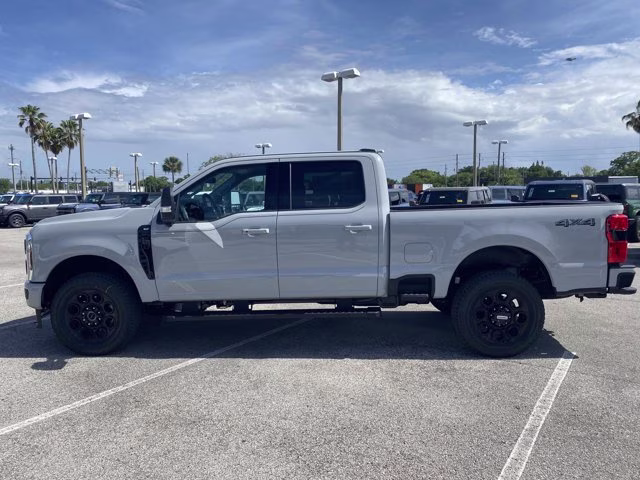 2026 Avalanche Ford Super Duty F-250 SRW XLT 4X4 Truck