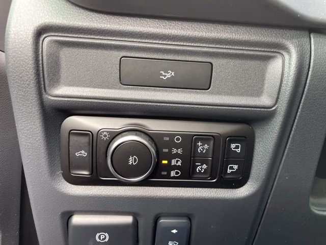 2026 Avalanche Ford F-150 XLT RWD Truck