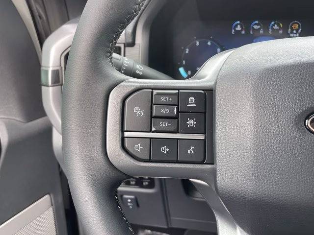 2026 Avalanche Ford F-150 XLT RWD Truck