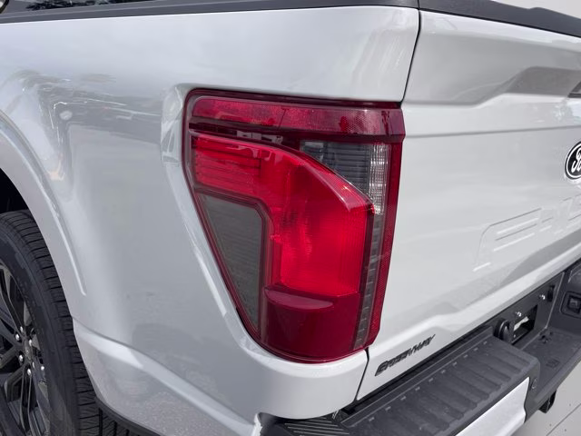2026 Avalanche Ford F-150 XLT RWD Truck