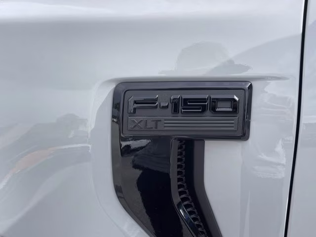 2026 Avalanche Ford F-150 XLT RWD Truck
