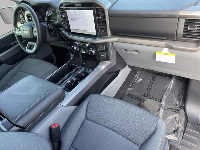 2026 Agate Black Metallic Ford F-150 XLT RWD Truck