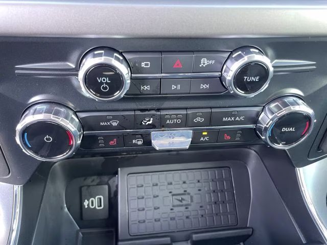 2026 Agate Black Metallic Ford F-150 XLT RWD Truck