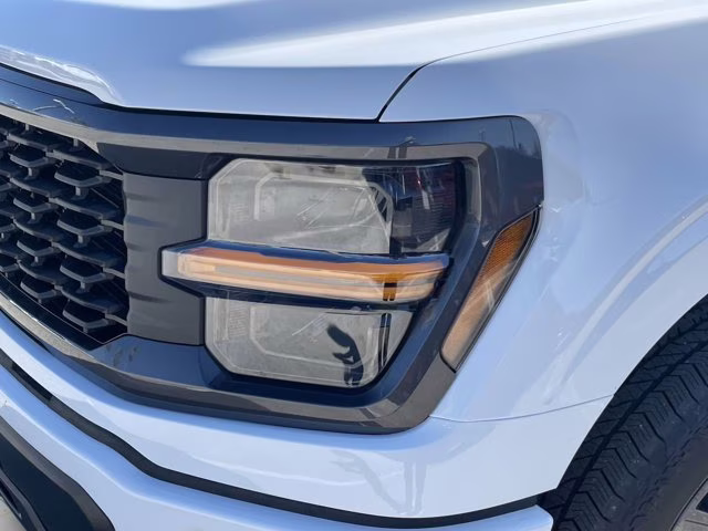 2026 Oxford White Ford F-150 STX 4X4 Truck