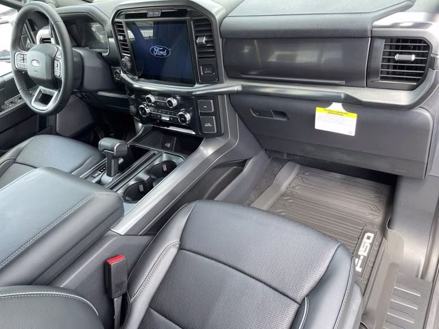2026 Carbonized Gray Metallic Ford F-150 LARIAT 4X4 Truck