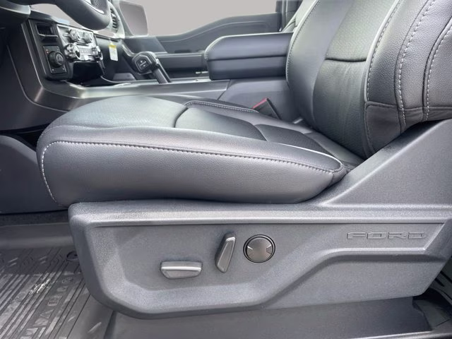 2026 Carbonized Gray Metallic Ford F-150 LARIAT 4X4 Truck