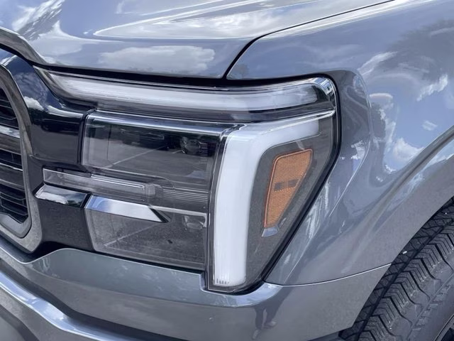 2026 Carbonized Gray Metallic Ford F-150 LARIAT 4X4 Truck