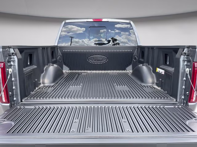 2026 Carbonized Gray Metallic Ford F-150 LARIAT 4X4 Truck