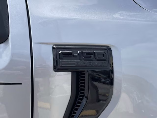 2026 Iconic Silver Metallic Ford F-150 LARIAT 4X4 Truck