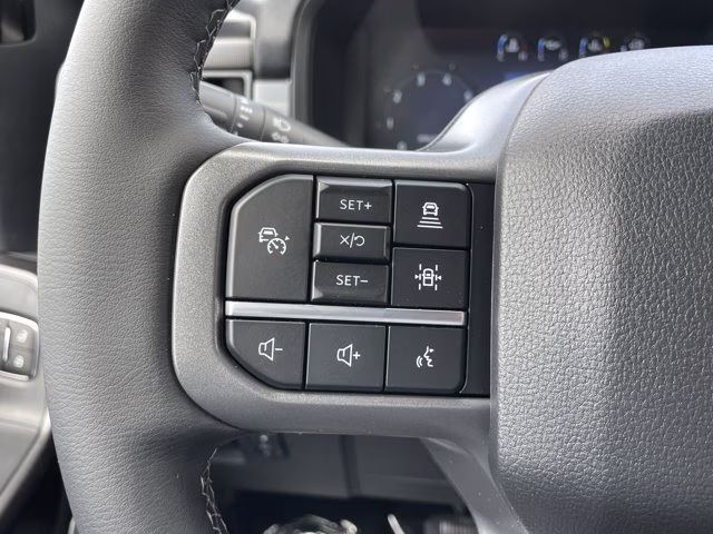 2026 Iconic Silver Metallic Ford F-150 LARIAT 4X4 Truck