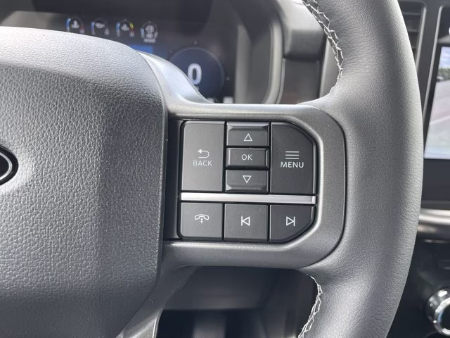 2026 Iconic Silver Metallic Ford F-150 LARIAT 4X4 Truck