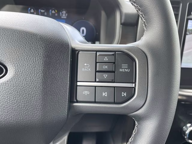 2026 Iconic Silver Metallic Ford F-150 LARIAT 4X4 Truck