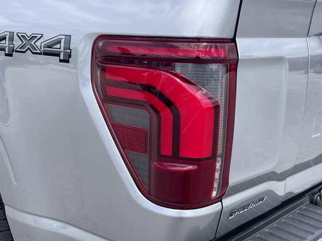 2026 Iconic Silver Metallic Ford F-150 LARIAT 4X4 Truck