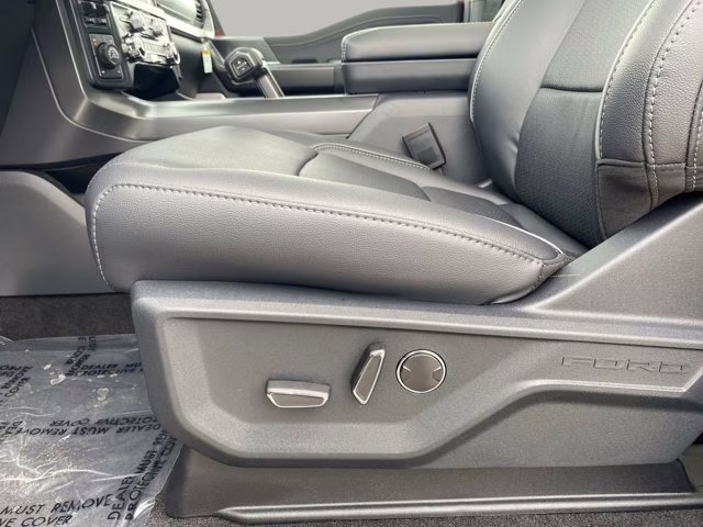 2026 Ruby Red Metallic Tinted Clearcoat Ford F-150 LARIAT 4X4 Truck