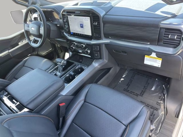 2026 Iconic Silver Metallic Ford F-150 LARIAT 4X4 Truck