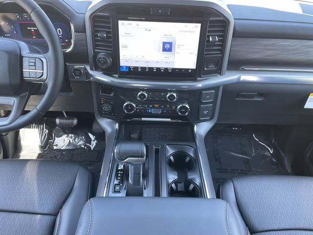 2026 Iconic Silver Metallic Ford F-150 LARIAT 4X4 Truck