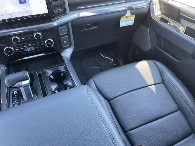 2026 Iconic Silver Metallic Ford F-150 LARIAT 4X4 Truck