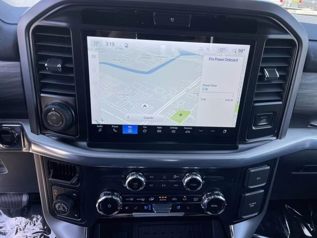 2026 Iconic Silver Metallic Ford F-150 LARIAT 4X4 Truck