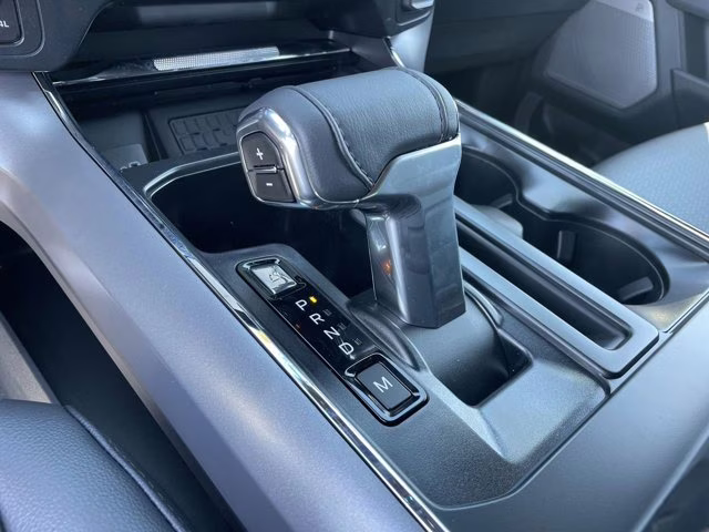 2026 Iconic Silver Metallic Ford F-150 LARIAT 4X4 Truck