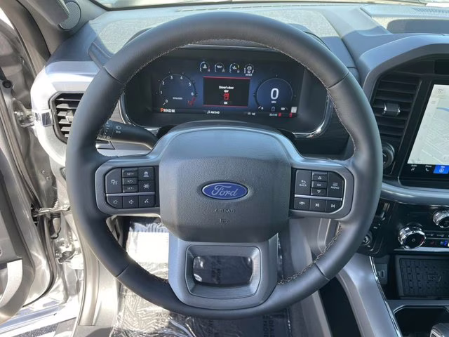 2026 Iconic Silver Metallic Ford F-150 LARIAT 4X4 Truck