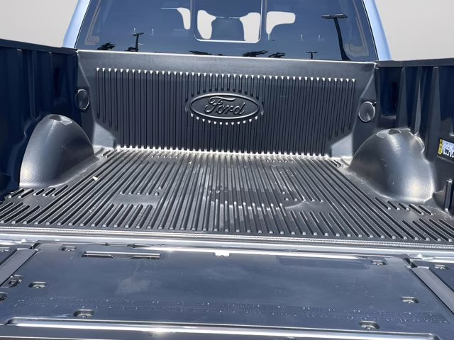 2026 Iconic Silver Metallic Ford F-150 LARIAT 4X4 Truck