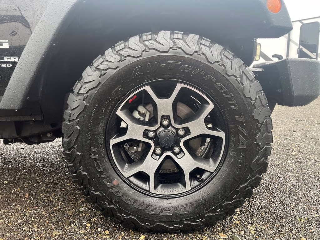 2017 Black Clearcoat Jeep Wrangler Unlimited Sport 4X4 SUV