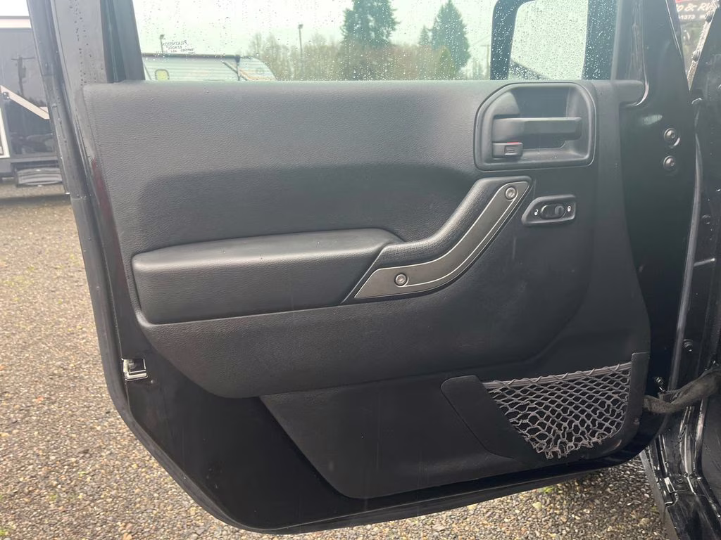 2017 Black Clearcoat Jeep Wrangler Unlimited Sport 4X4 SUV