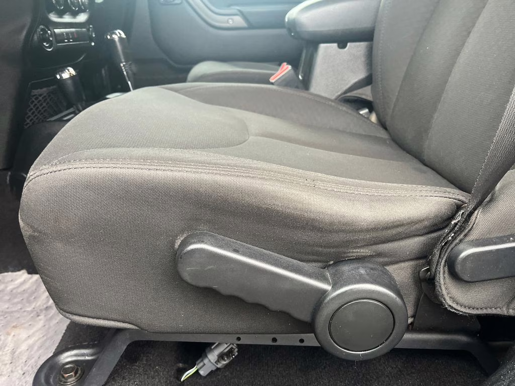 2017 Black Clearcoat Jeep Wrangler Unlimited Sport 4X4 SUV