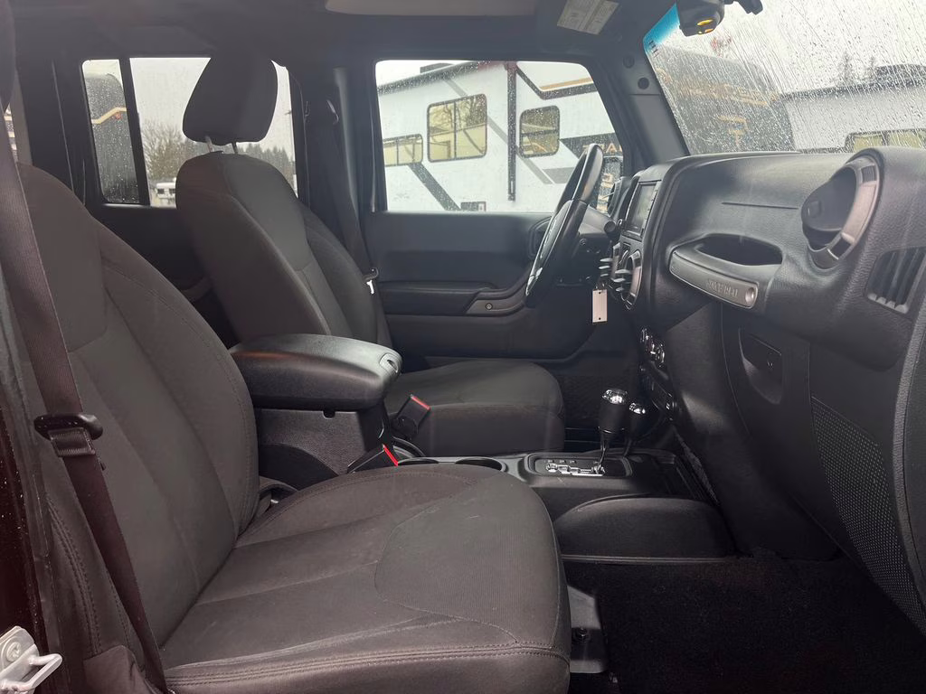 2017 Black Clearcoat Jeep Wrangler Unlimited Sport 4X4 SUV