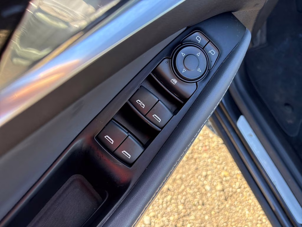 2023 Ebony Twilight Metallic Buick Enclave Essence AWD SUV