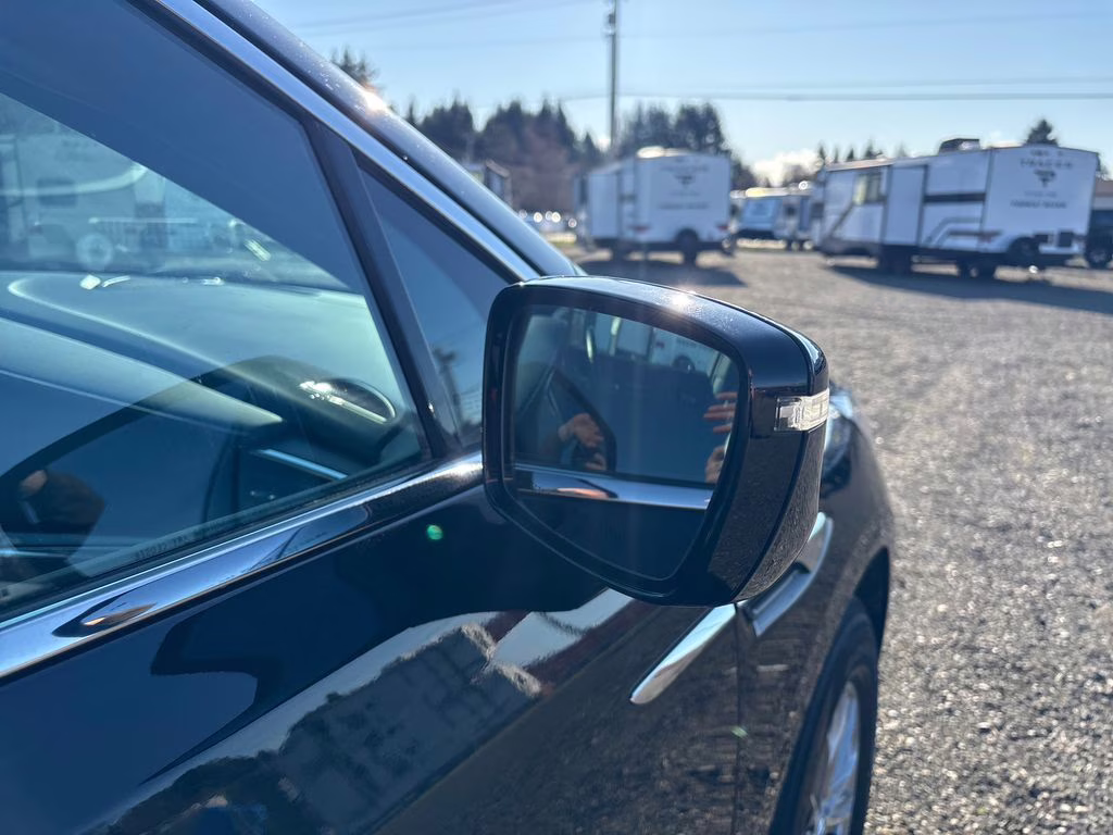 2023 Ebony Twilight Metallic Buick Enclave Essence AWD SUV