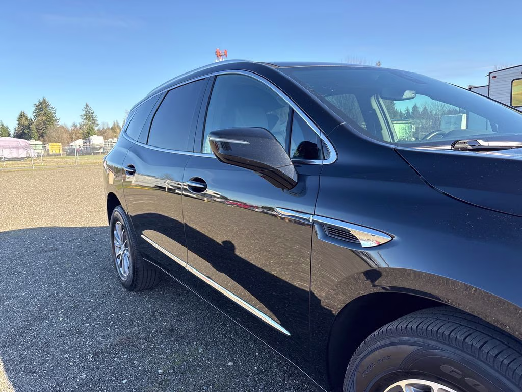 2023 Ebony Twilight Metallic Buick Enclave Essence AWD SUV
