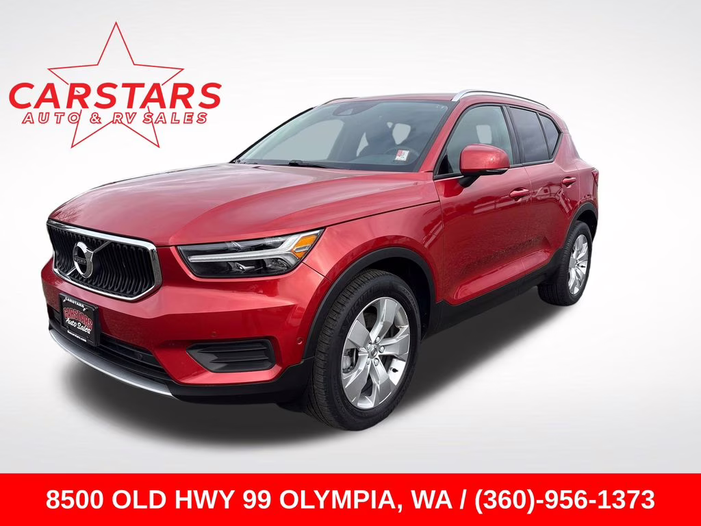 2019 Fusion Red Metallic Volvo XC40 Momentum AWD SUV
