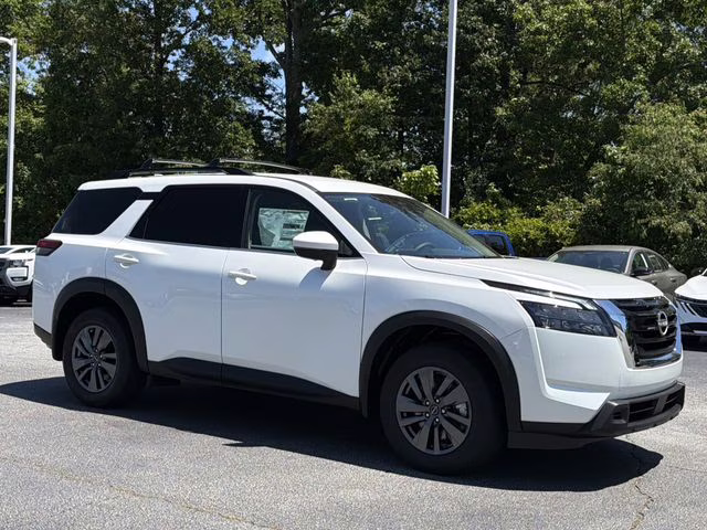 2025 Everest White Pearl Tricoat Nissan Pathfinder SV FWD SUV