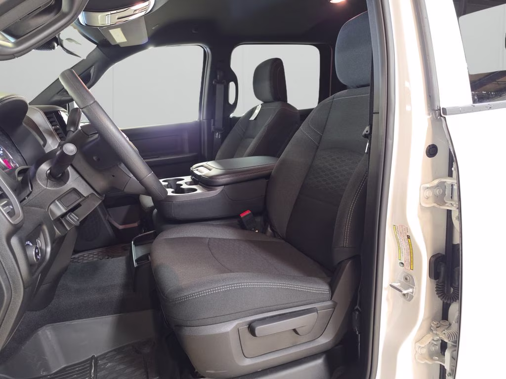 2026 Bright White Clearcoat Ram 2500 Tradesman 4X4 Truck
