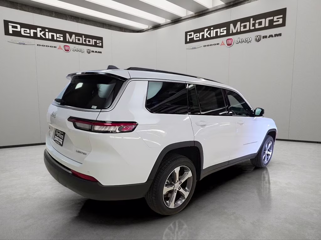 2026 Bright White Clearcoat Jeep Grand Cherokee L Limited 4X4 SUV