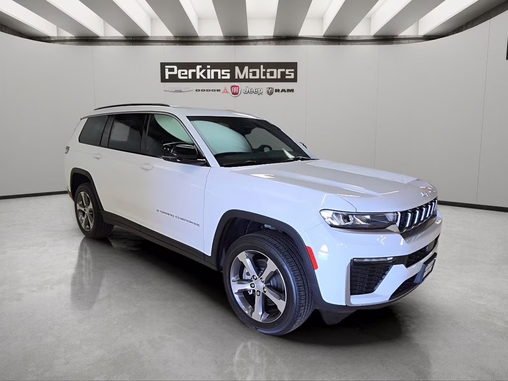 2026 Bright White Clearcoat Jeep Grand Cherokee L Limited 4X4 SUV
