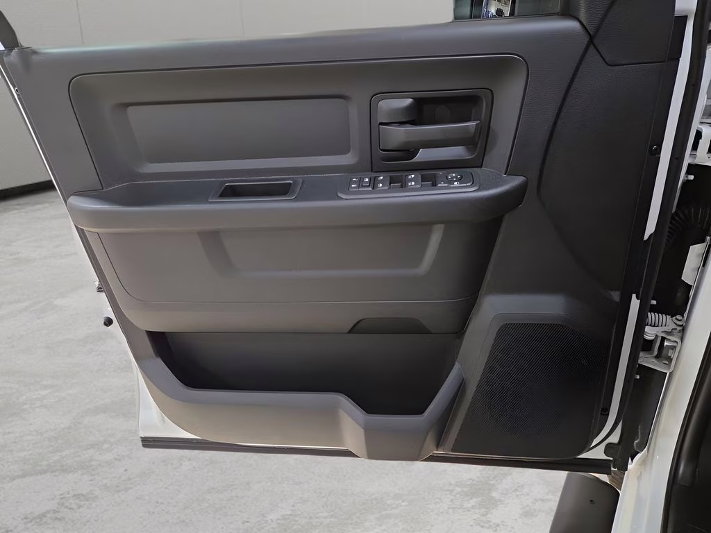 2026 Bright White Clearcoat Ram 3500 Tradesman 4X4 Truck