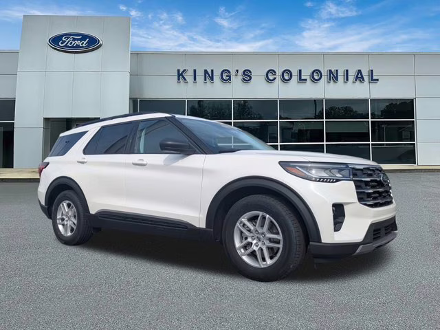 2026 Star White Metallic Tri-Coat Ford Explorer Active w/200a & Comfort Pkg RWD SUV