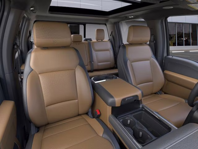 2026 Avalanche Ford Super Duty F-350 SRW Lariat 4X4 Truck