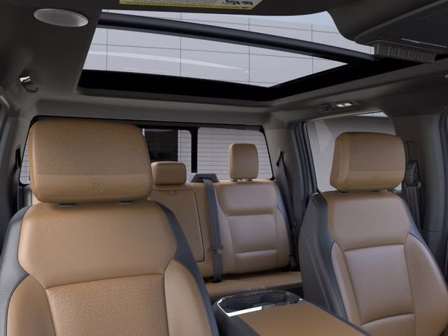 2026 Avalanche Ford Super Duty F-350 SRW Lariat 4X4 Truck