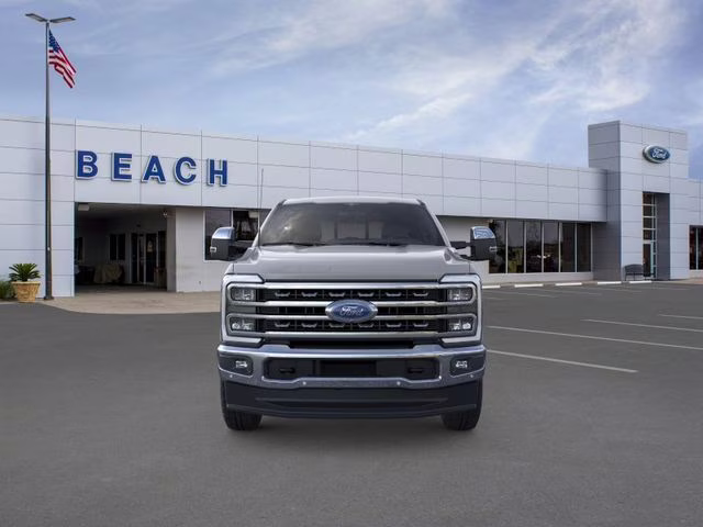 2026 Avalanche Ford Super Duty F-350 SRW Lariat 4X4 Truck