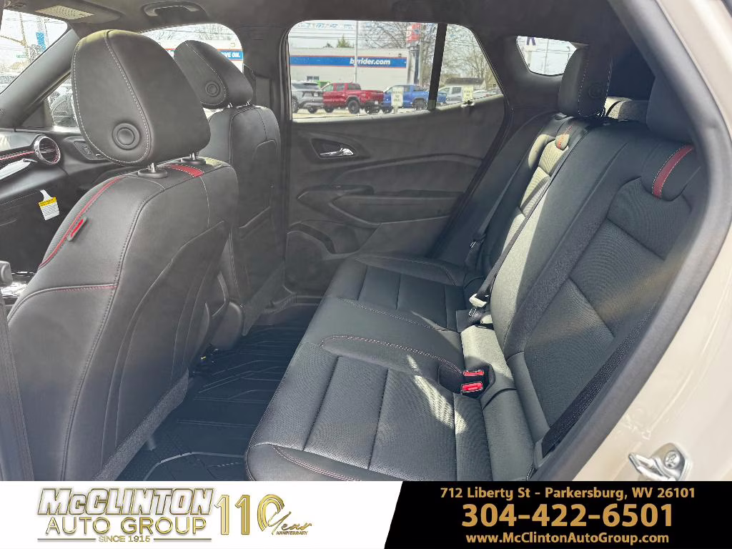 2026 White Sands Chevrolet Trax 2RS FWD SUV