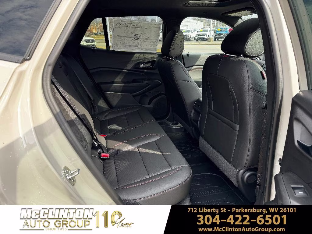 2026 White Sands Chevrolet Trax 2RS FWD SUV