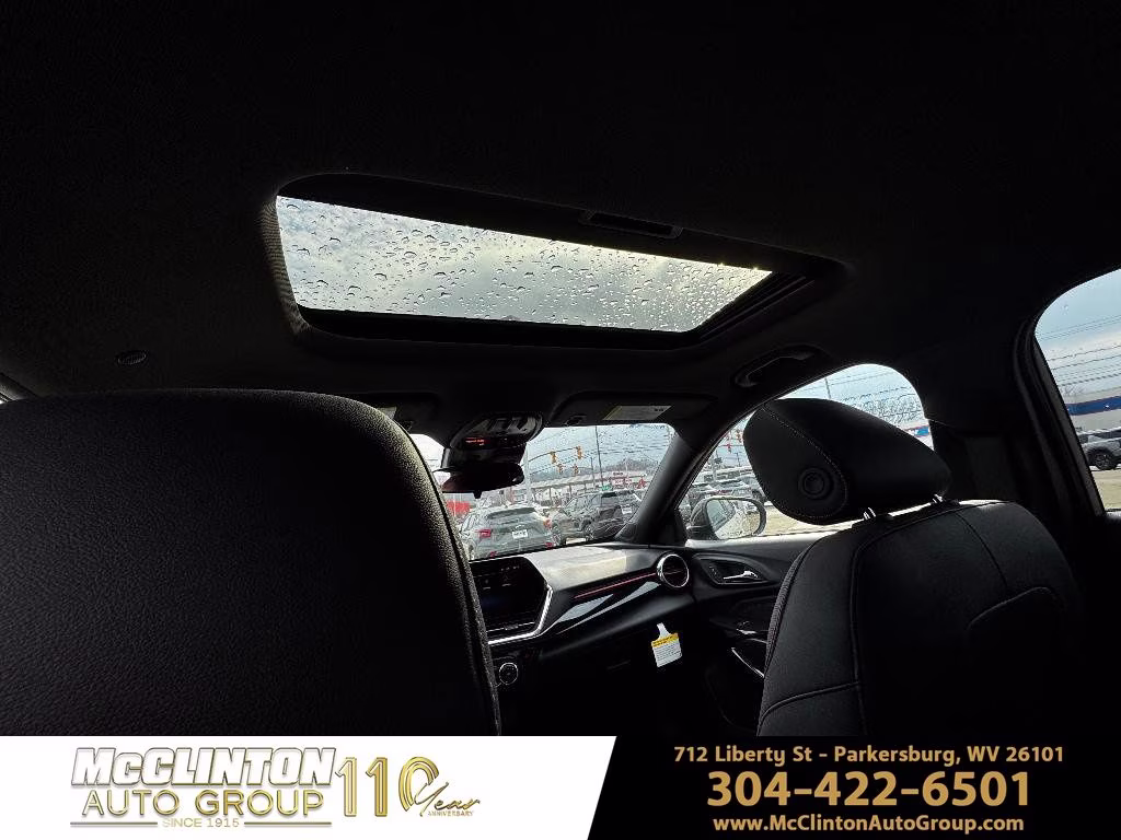 2026 White Sands Chevrolet Trax 2RS FWD SUV
