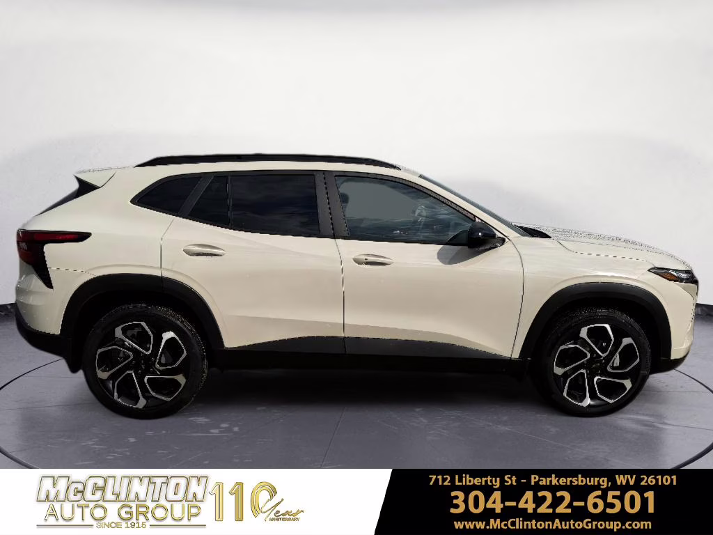 2026 White Sands Chevrolet Trax 2RS FWD SUV