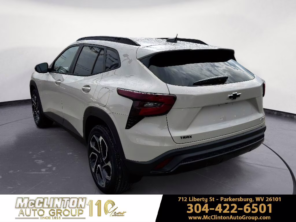 2026 White Sands Chevrolet Trax 2RS FWD SUV