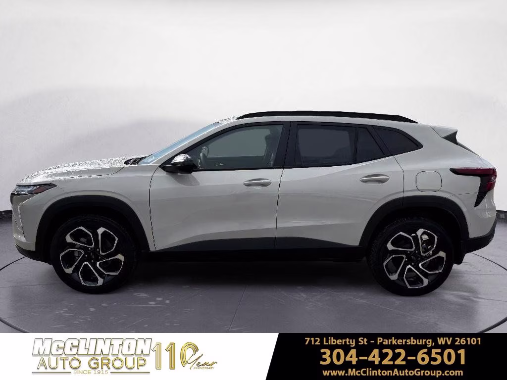 2026 White Sands Chevrolet Trax 2RS FWD SUV
